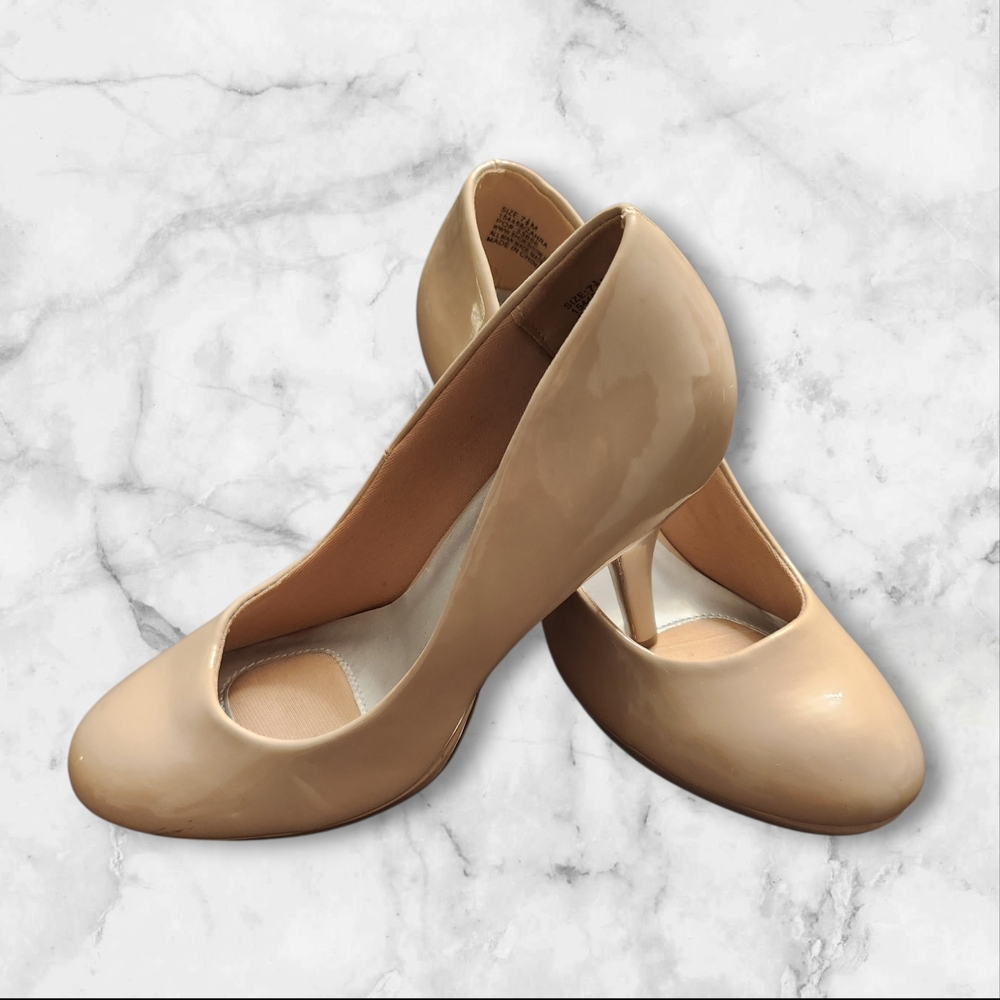 Chic Beige Heels